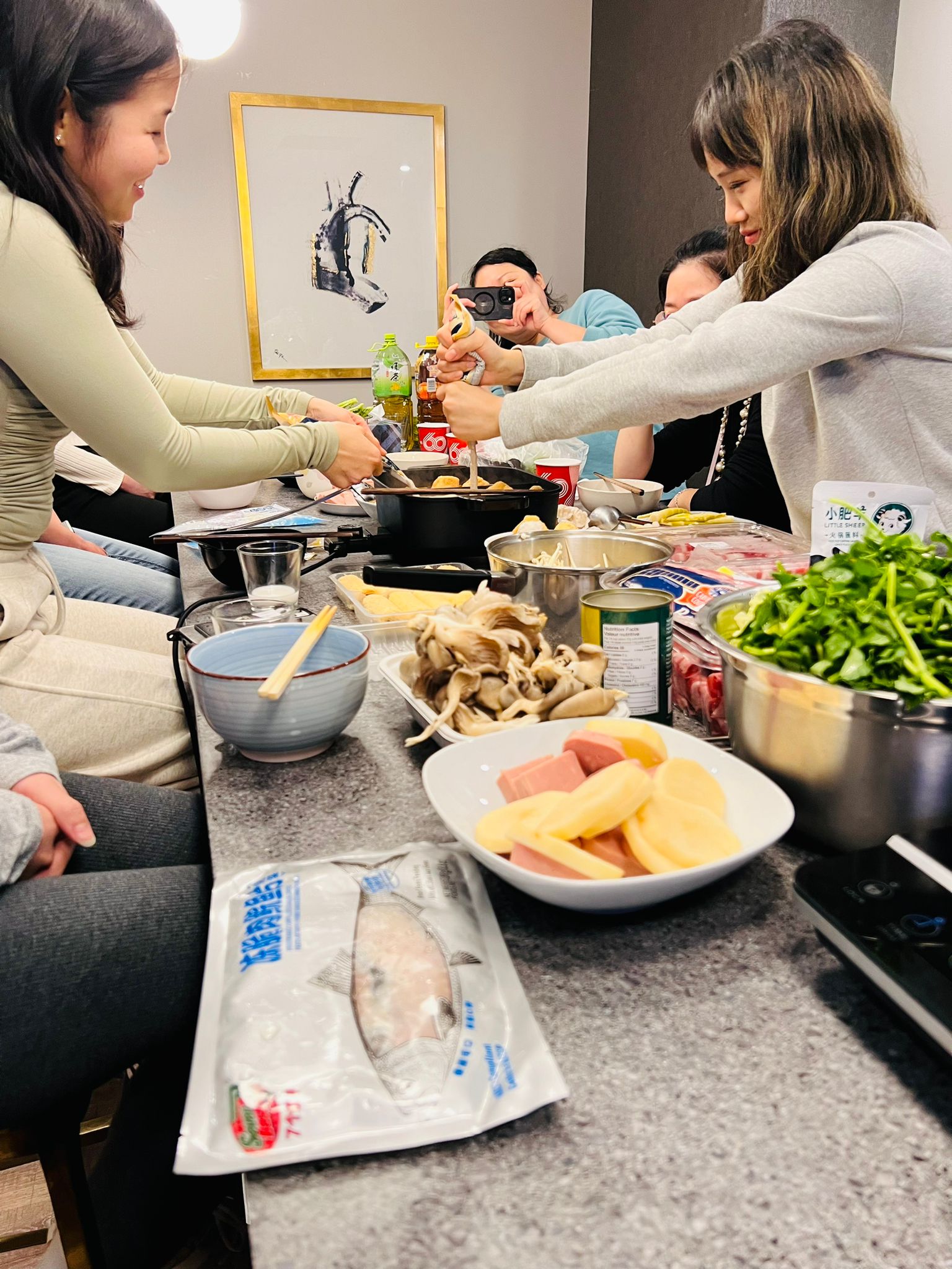Chinese women's community of Nova Scotia hotpot meetup