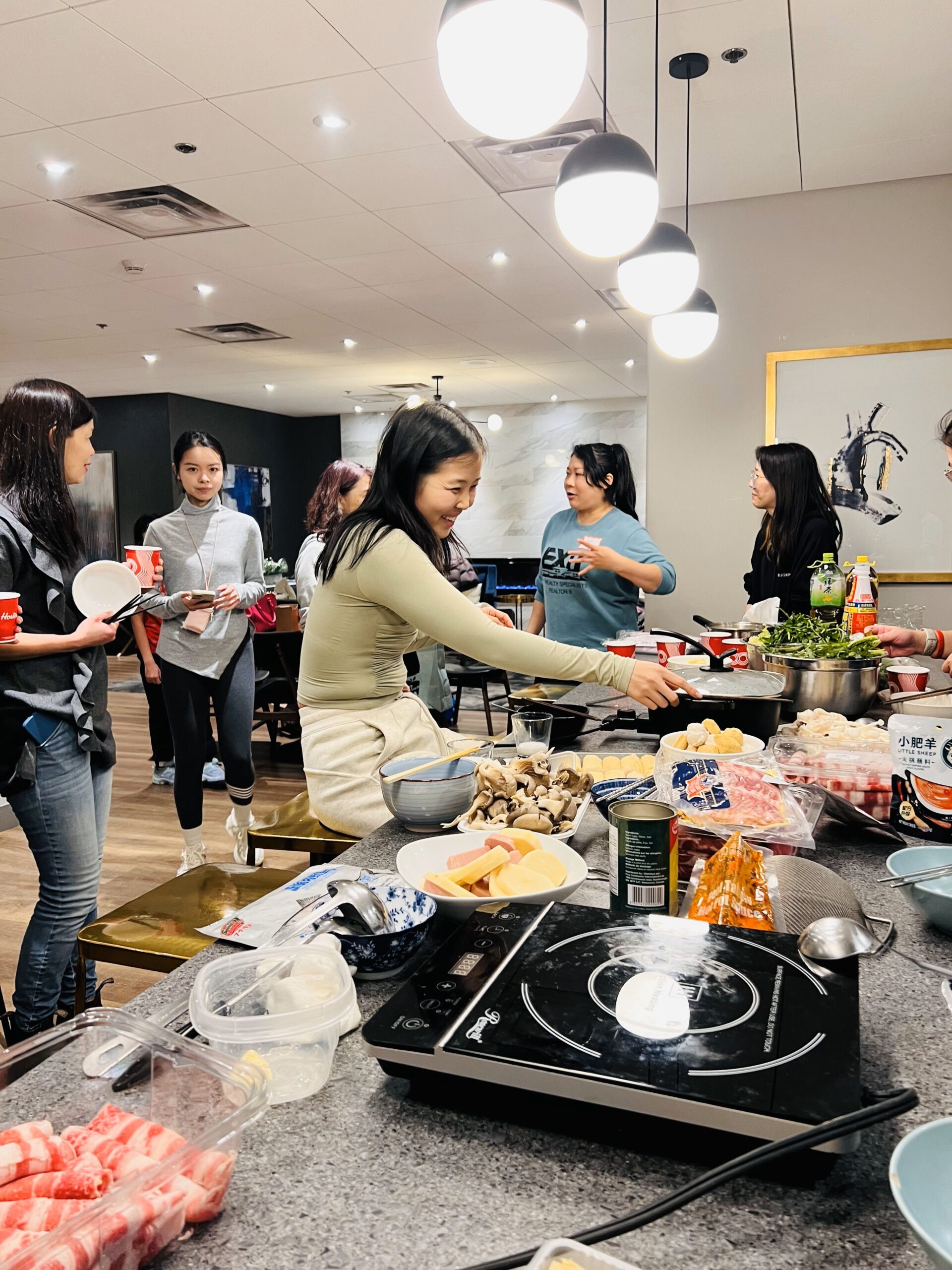 Chinese women's community of Nova Scotia hotpot meetup
