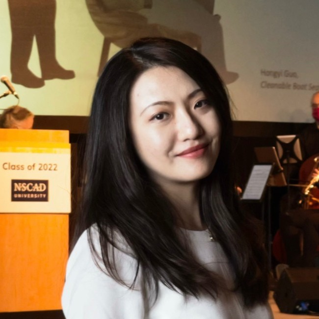 Eileen Liu